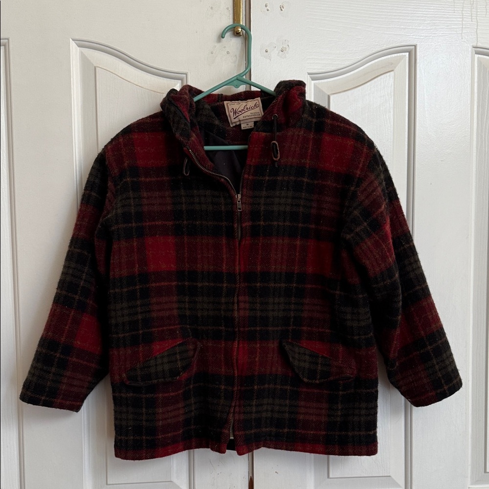 Vintage Woolrich Women’s Checkered Winter Coat  - Red and Black